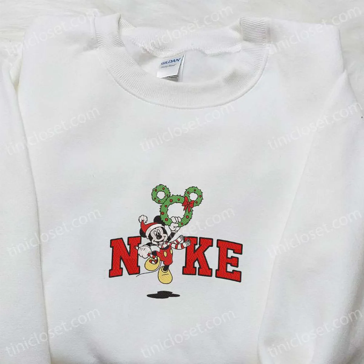 Nike Christmas x Mickey Laurel Wreath Balloon Cartoon Embroidered Sweatshirt, Disney Characters Movie Merry Christmas Embroidered Shirt, Best Christmas Day Gift Ideas
