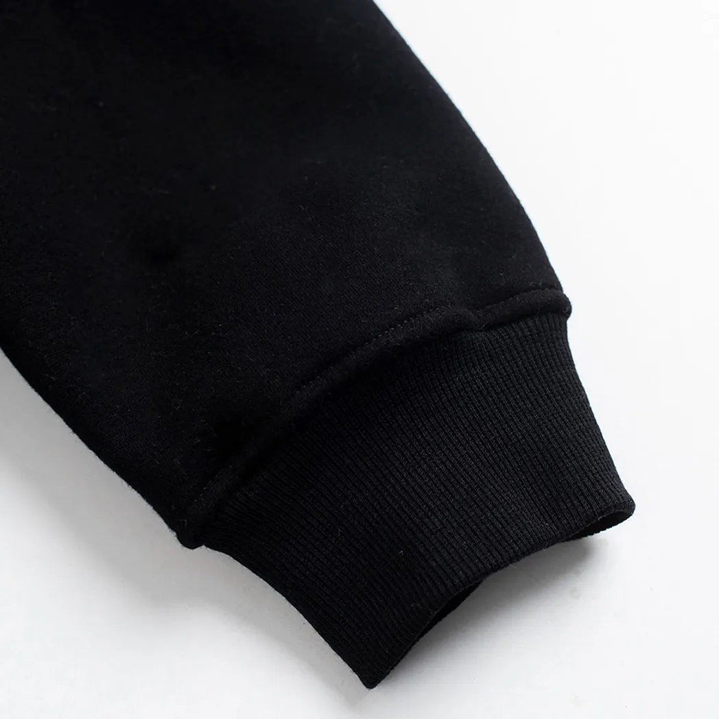 sweatshirt-tag-black-2.webp